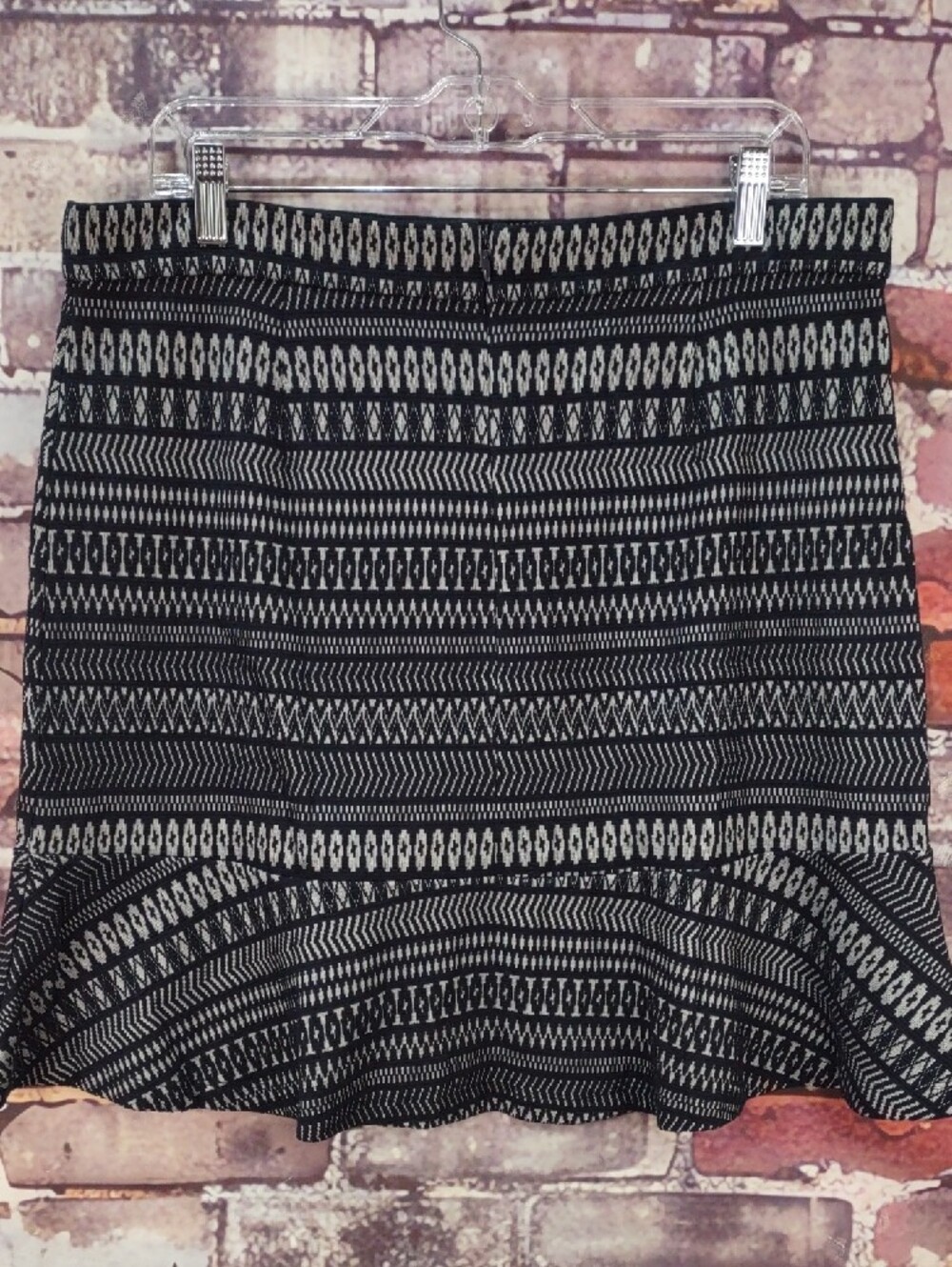 Banana Republic Patterned Ruffle Hem Skirt